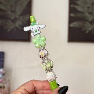 Acrylic St. Patrick Cinnamoroll Focal Beaded Pen
